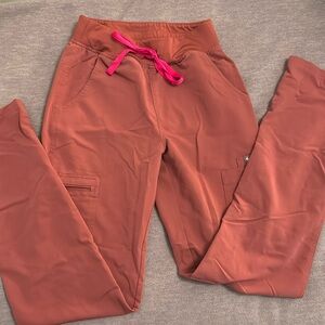 Women’s Muve Yola High Waisted 2.0- Tall Skinny Scrub Pants